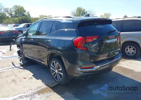 2019 GMC Terrain Denali z USA, uszkodzony, nr VIN 3GKALSEX5KL138477